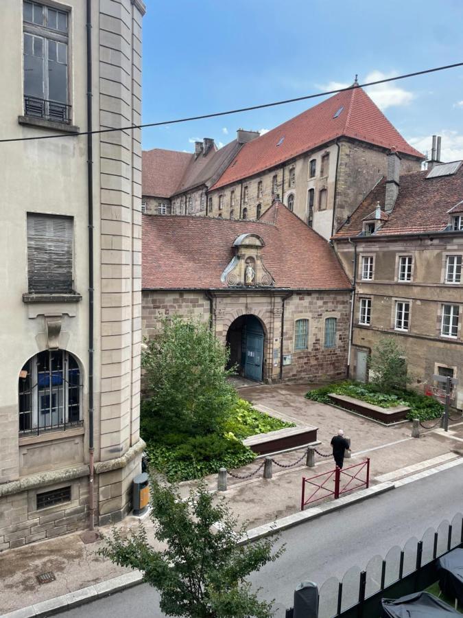 F1 Centre Historique Saint Valbert Luxeuil-les-Bains Dış mekan fotoğraf